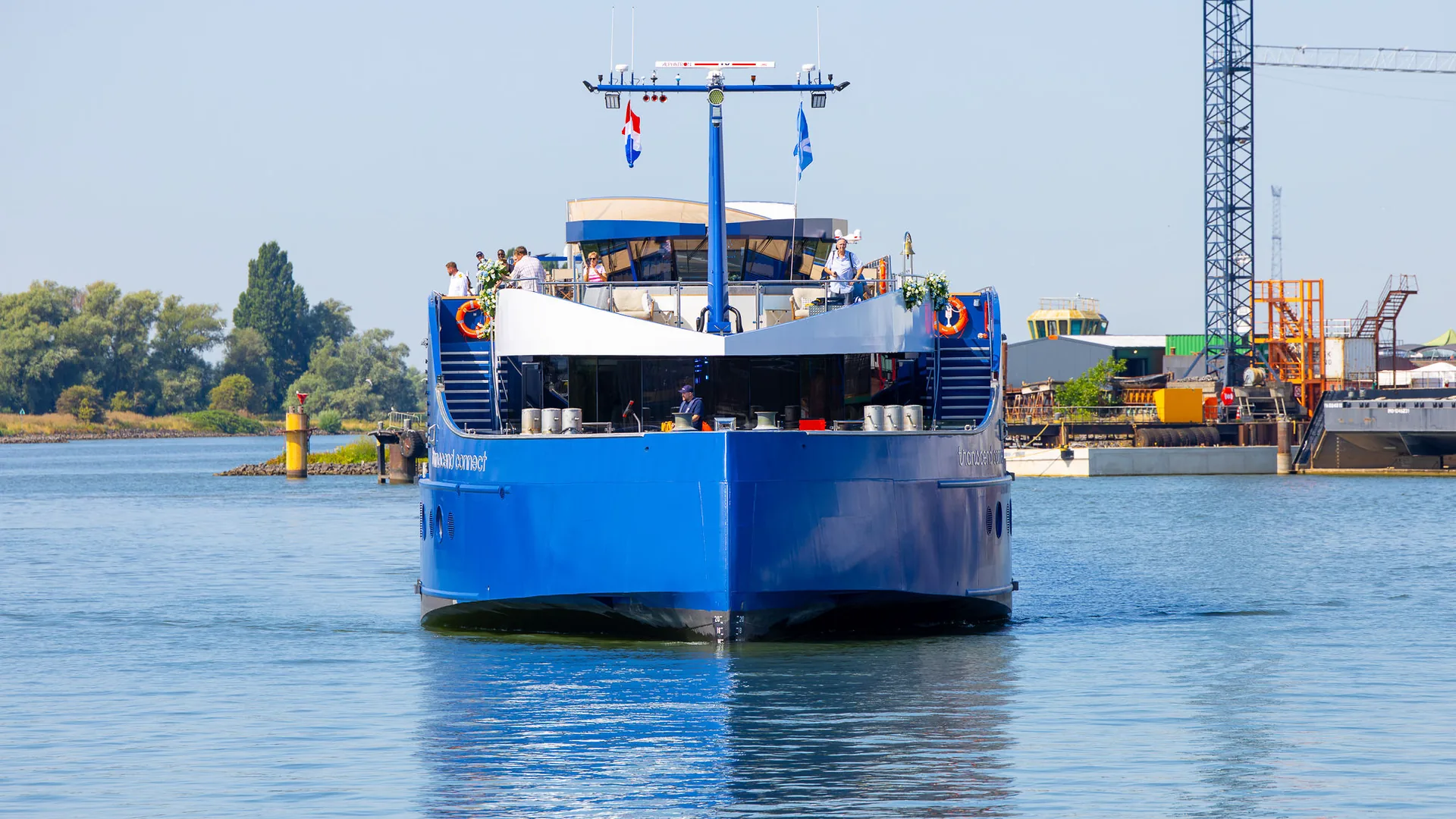Le Transcend Connect, vue de face